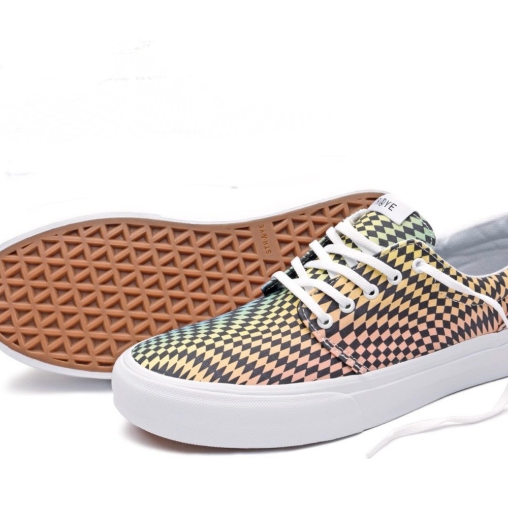 Straye Multicolored Unisex Sneakers Men’s Size 8.5 Women’s 10 UK 7.5